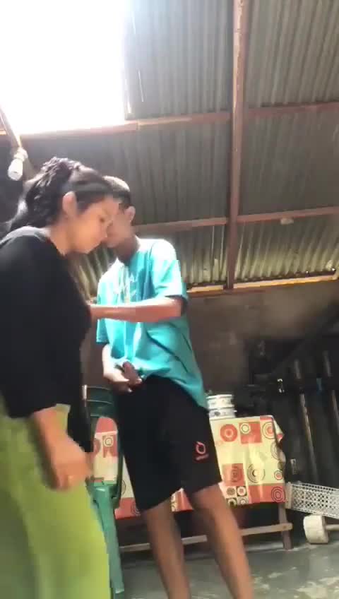 kakak dan adik - vidxlr.top