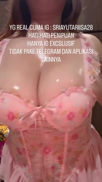 Sri Ayu Tarisa Exclusive June 26 - Join Tele @lupabelum (70).mp4