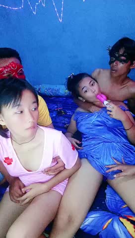 MAMINYA NGAJARIN CARA MAEN KUDA2AN YANG ENAK AMA DINI + TEMENYA - PoopHD - vidxlr.top