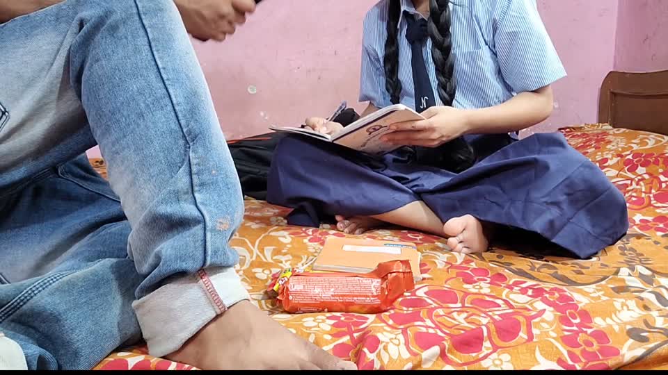 bocah lagi belajar UN palah di paksa brutal paman ngw.mp4