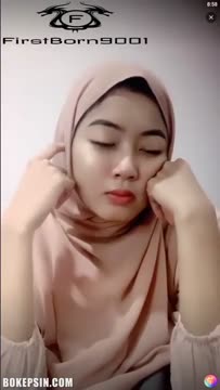 -_Bokep_Indo_Nella_Lepas_Jilbab_Toketnya_Bulat_Live_-_Nella_Hijab.mp4.mp4