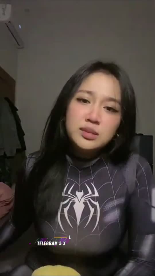 Telegram @jasverkenvirall - Jeqish Selebgram (4) - Bokep Indo Viral.mp4
