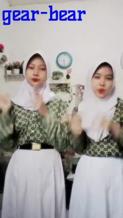 eSMP Hijab Imut Susunya Udah Gede.mp4