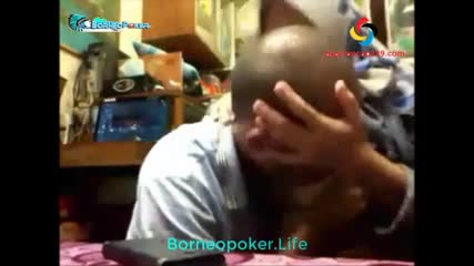 Bu Guru Sedang Santai Di Grepe Pak Guru