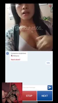 Ometv sange banget keliatannya 