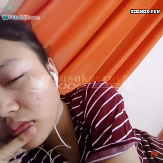 Bokep Ome Pamer Susu Bening - Sibinor.mp4