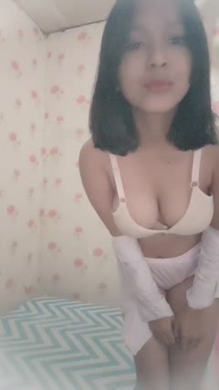 A Rara Nadifaa @Tiktokviralbarue (1).mp4
