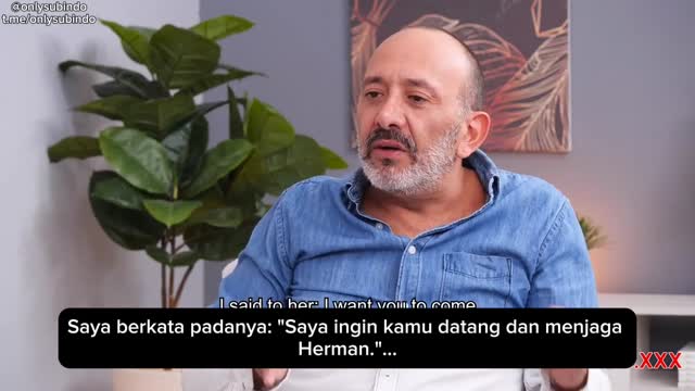 Barat Sub Indo - Ibu tiri bercinta sama anaknya dan temany=nya.mp4