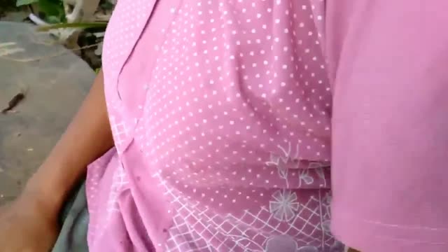 Berondongnya Budhe Lagi Haus 1