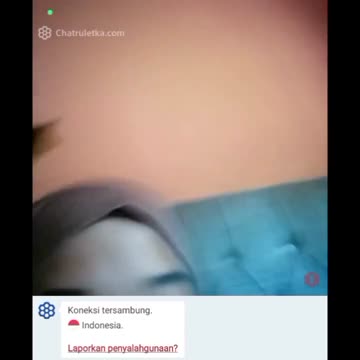 OmeTV Hijabers Pamer Tetek Mancungnya - Bokeplus.mp4