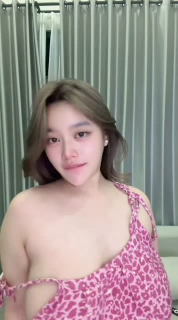 video_2026-10-05_18-53-28.mp4