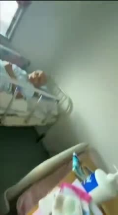TKW Taiwan Pamer TT Buat Engkong Majikan.mp4
