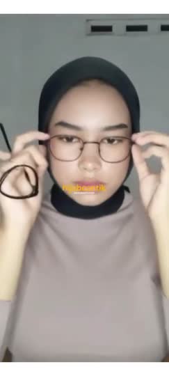 31/HIJAB CANTIK 2022 AGAK LEBAR BIGO LIVE PEMERSATU BANGSA - DoodStream