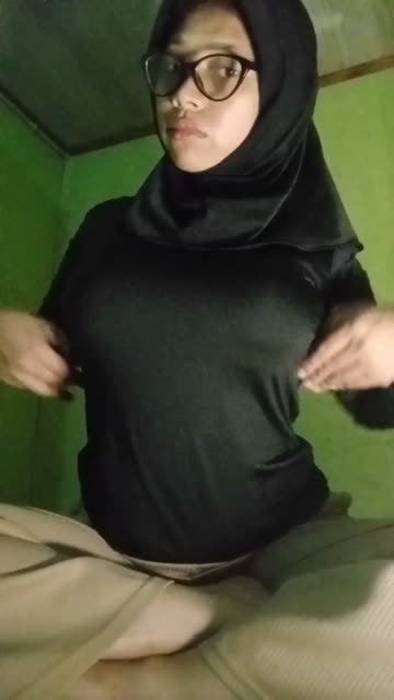 Sarah 02.mp4