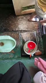 ngintip kakak tete mancung lagi mandi