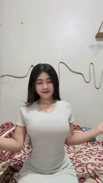 Amelia Putri TikTok Exclusive - Join Tele @lupabelum (32).mp4