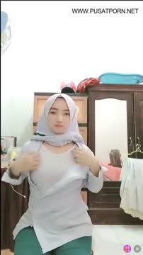 Perawat Cantik Pake Jilbab Lagi Live Nunjukin Uting