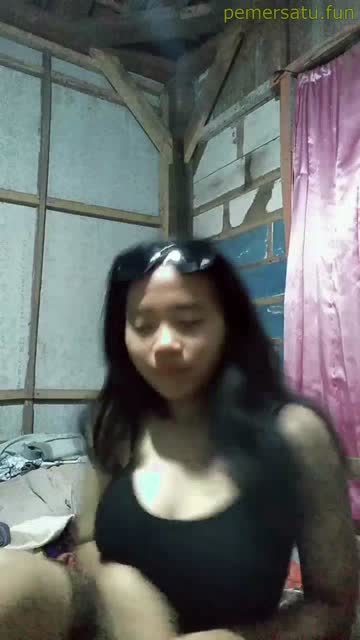 Elsa abg 18yo toket brutal vcs kagum kontol gede (2)