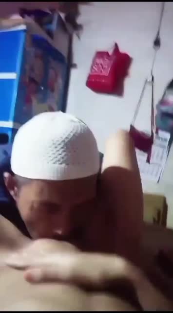ketahuan sama bapaknya - PoopHD.mp4