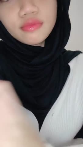 eSeMA Cantik Hijabers Lepas Busana Omekk Desah Enak
