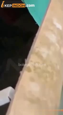 Ngintip Guru TK Lg Ngewe Di Kelas .mp4