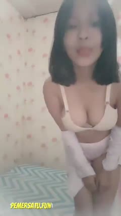 Rara Nadifa ABG Tobrut Colmek Pulang Sekolah - PoopHD