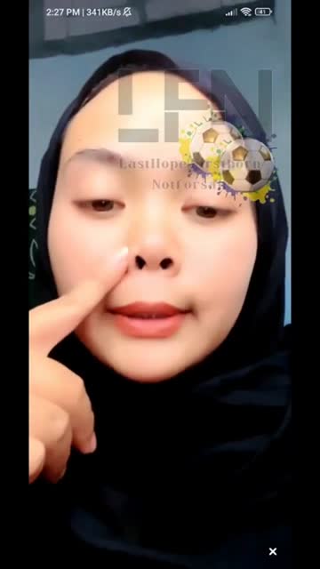 Alisha Penjaga Konter di Entot Pembeli Gendut 