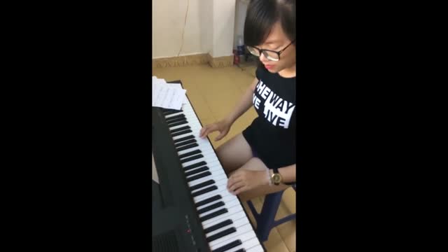 Bikin Nafsu Pacar Saat Lagi Senam Yoga