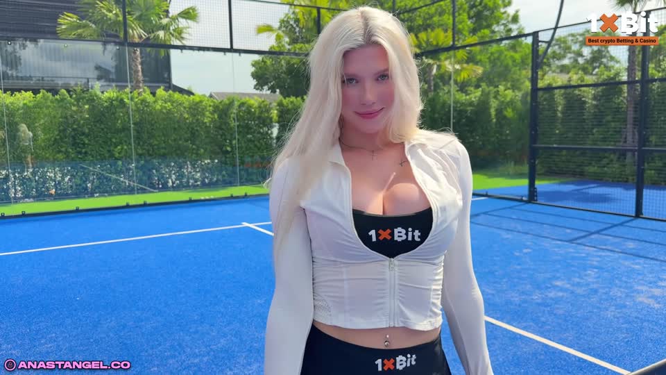 Tennis Lesson Turned Into Hard Sex&colon; Big Ass Blonde Failed the Grip Test&comma; Passed It on Coach's Dick.mp4