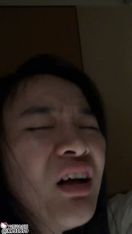 Chindo Nangis Keenakan Ngentod Sambil Berdiri - Join Tele @lupabelum.mp4