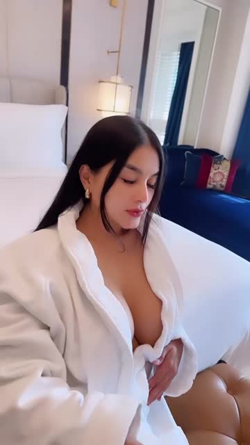 video_2026-10-12_22-55-10.mp4