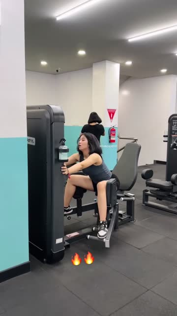 Kinanda Putri Exclusive - Join Tele @lupabelum (35).mp4