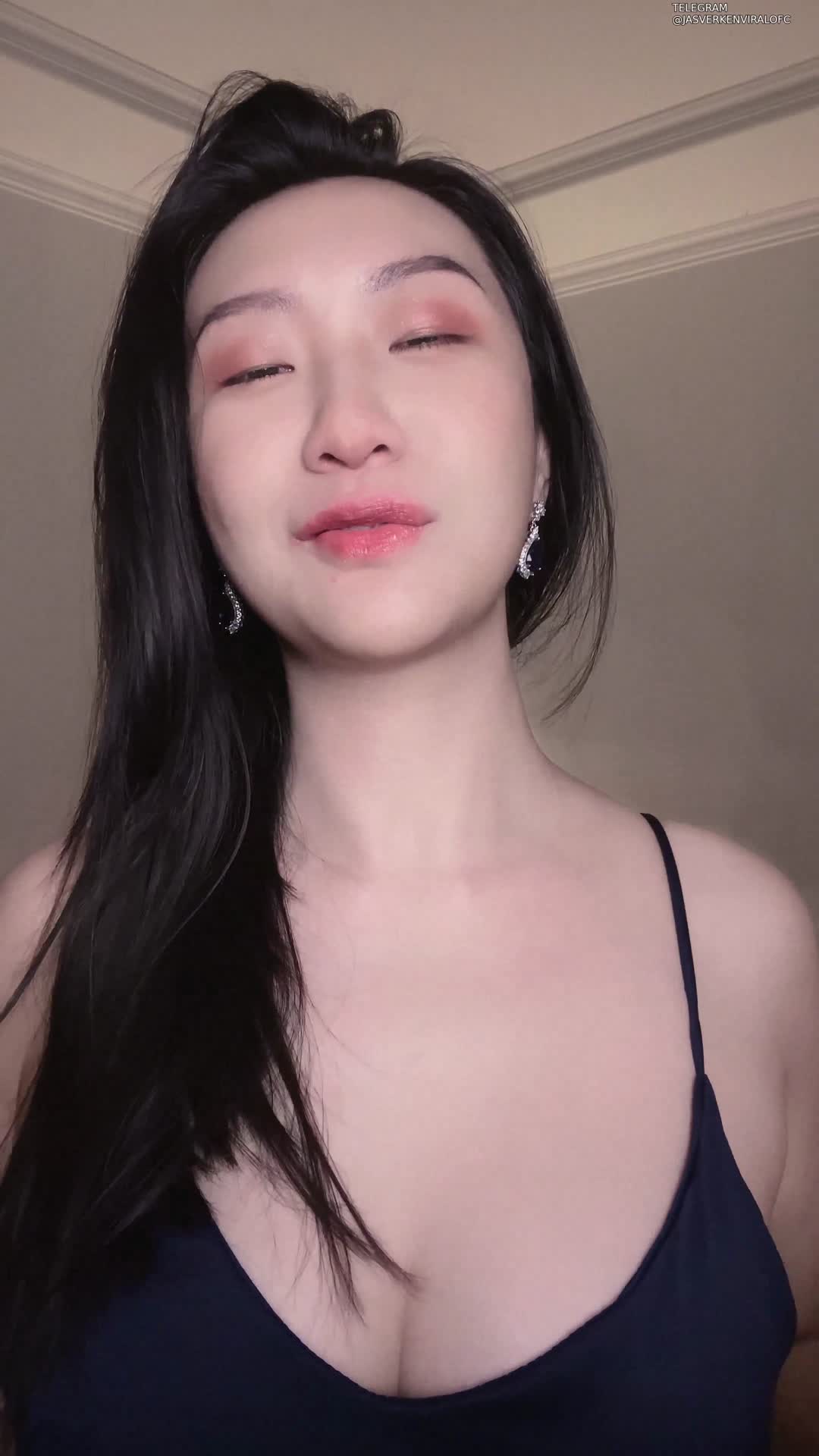 Adeline Lascano | Your Chindo Mommy Ekslusif 06 - Telegram @jasverkenviralofc - Bokep Indo Viral.mp4