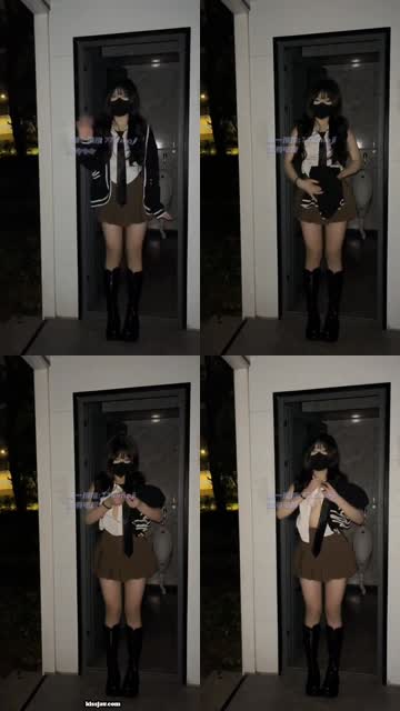 anak SMA eksib di t01let cowo.mp4