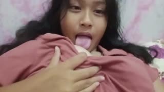 Ini Video Grepe Toketku Buat Kamu Mas - Join Tele @lupabelum.mp4
