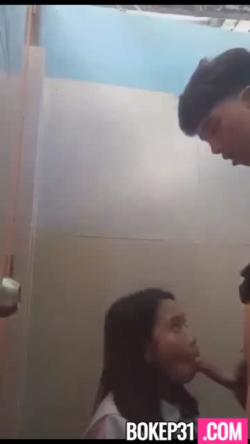 SMA Ngewe di Toilet Jam Istirahat - bokep31