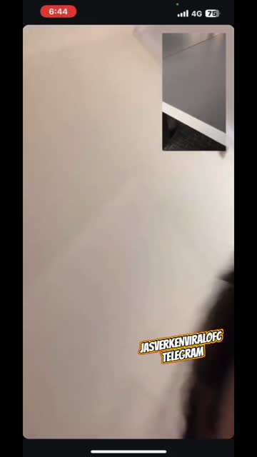 Telegram @jasverkenviralofc - Tiktokers Arhaz Vcs Sama Koncil 01 - Bokep Indo Viral.mp4