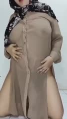 Mbak Nindi Jilbab Bunga Hitam Minta di Review Nih - JAVSTORY VIP