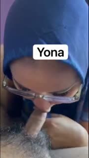 Bunda Nyepong Kontol Teman Kerja Sampe Crot di Mulut