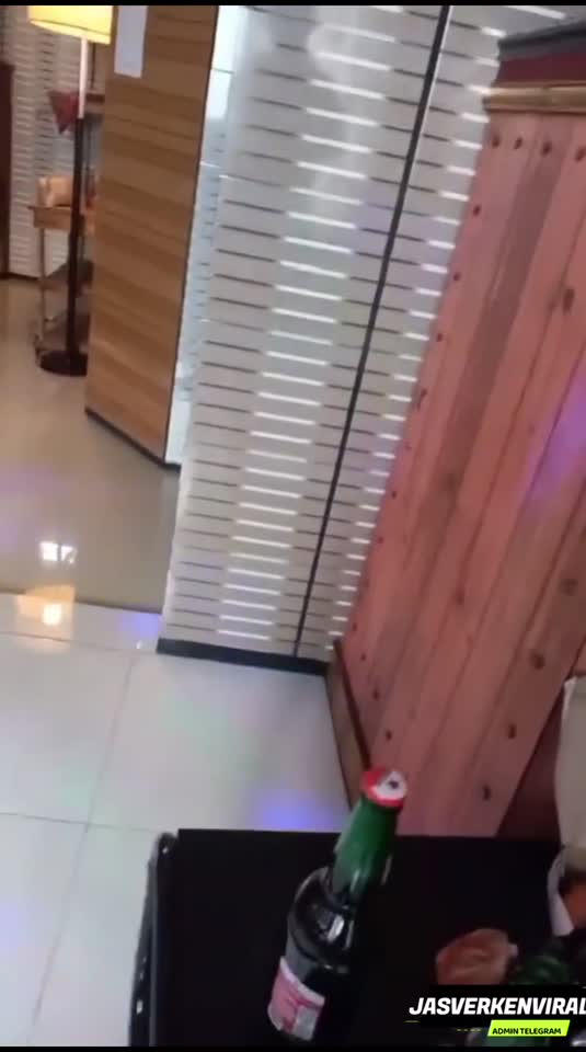 Telegram @jasverkenviralofc - Sewa LC Karaoke Bugil - Bokep Indo Viral.mp4