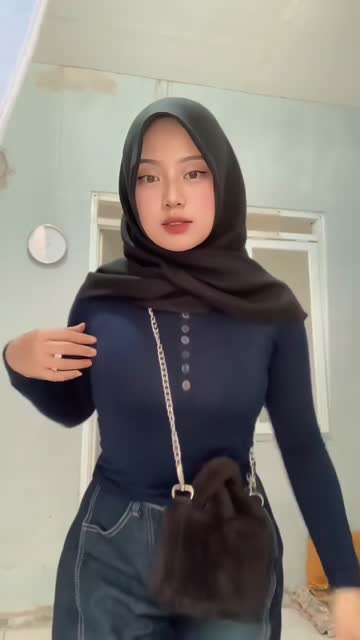 video_2026-10-07_22-30-18.mp4