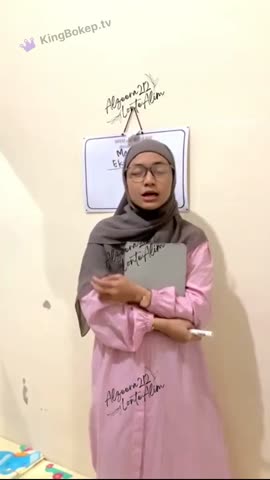 Video Percakapan Mata Kuliah Ekonomi.mp4