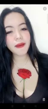 TNT DONNA LGI LIVEE SHOW UGGIL EHH PNAKAN DTG, AJKIN NGEWSS BNTAR AJAA