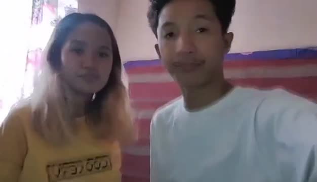 Bocil belajar mesum mumpung rumah sepi.mp4