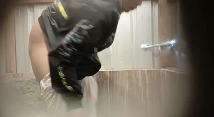 5_6118424996143437729.MP4