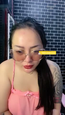 MamibSarah dinara Lingrie pink colmek pakai timun