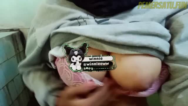 jilbab winnie bocil colmek 18yo smp sangean (64)