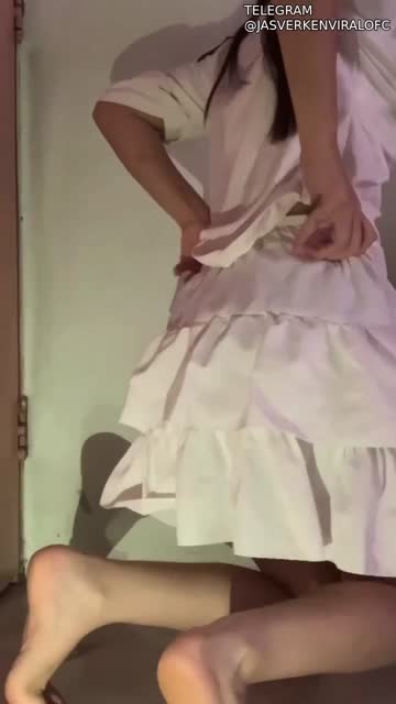 Abg cina body mulus 16 - Telegram @jasverkenviralofc - Bokep Indo Viral.mp4