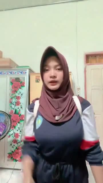 Bolos sma mantan.mp4