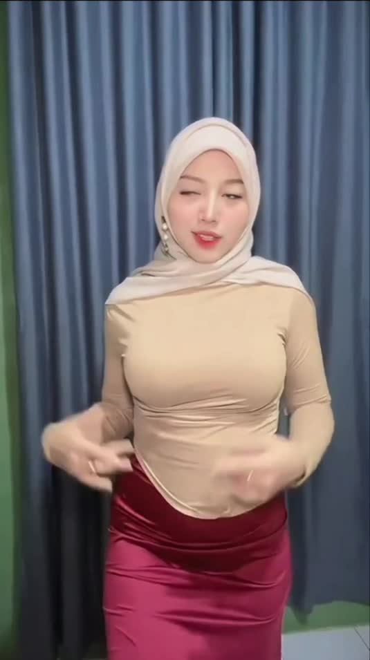 video_2026-10-02_03-01-29 (2).mp4